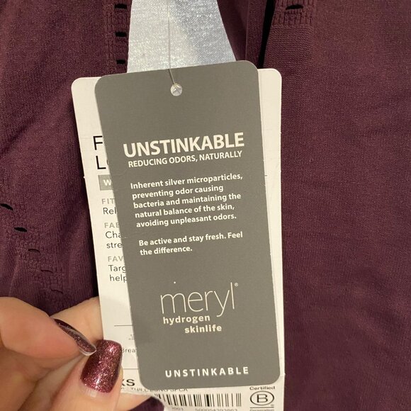 Athleta Foothill Long‎ Sleeve Maroon Top Size XS NWT - Picture 3 of 9